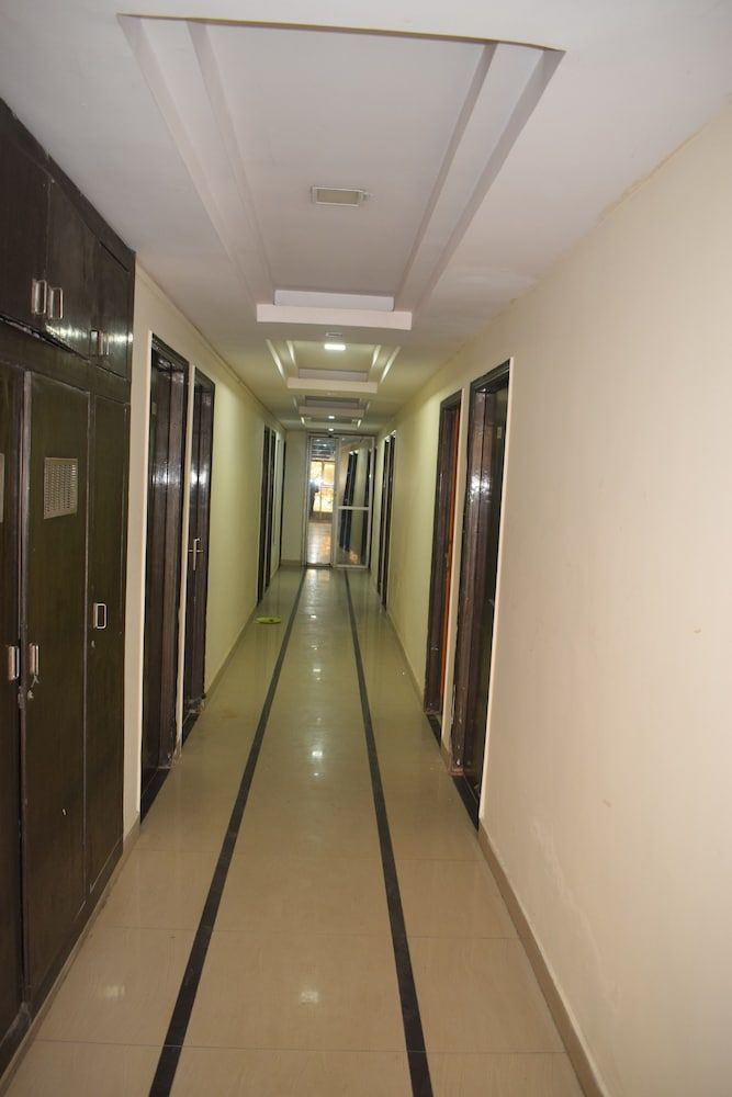 undefined Hotel Sai Palace 4