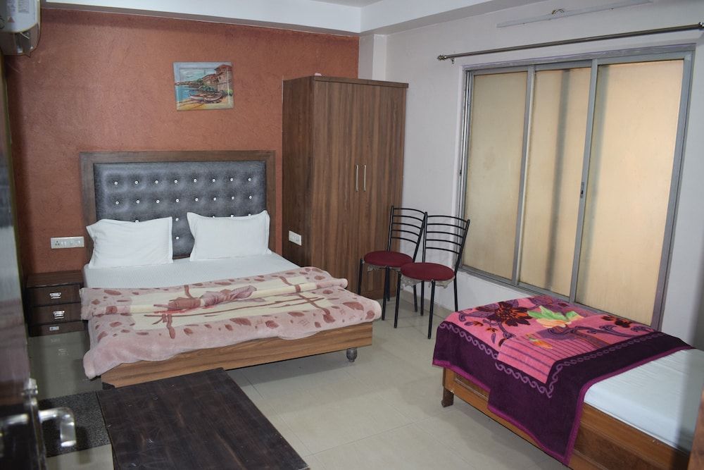 undefined Hotel Sai Palace 5