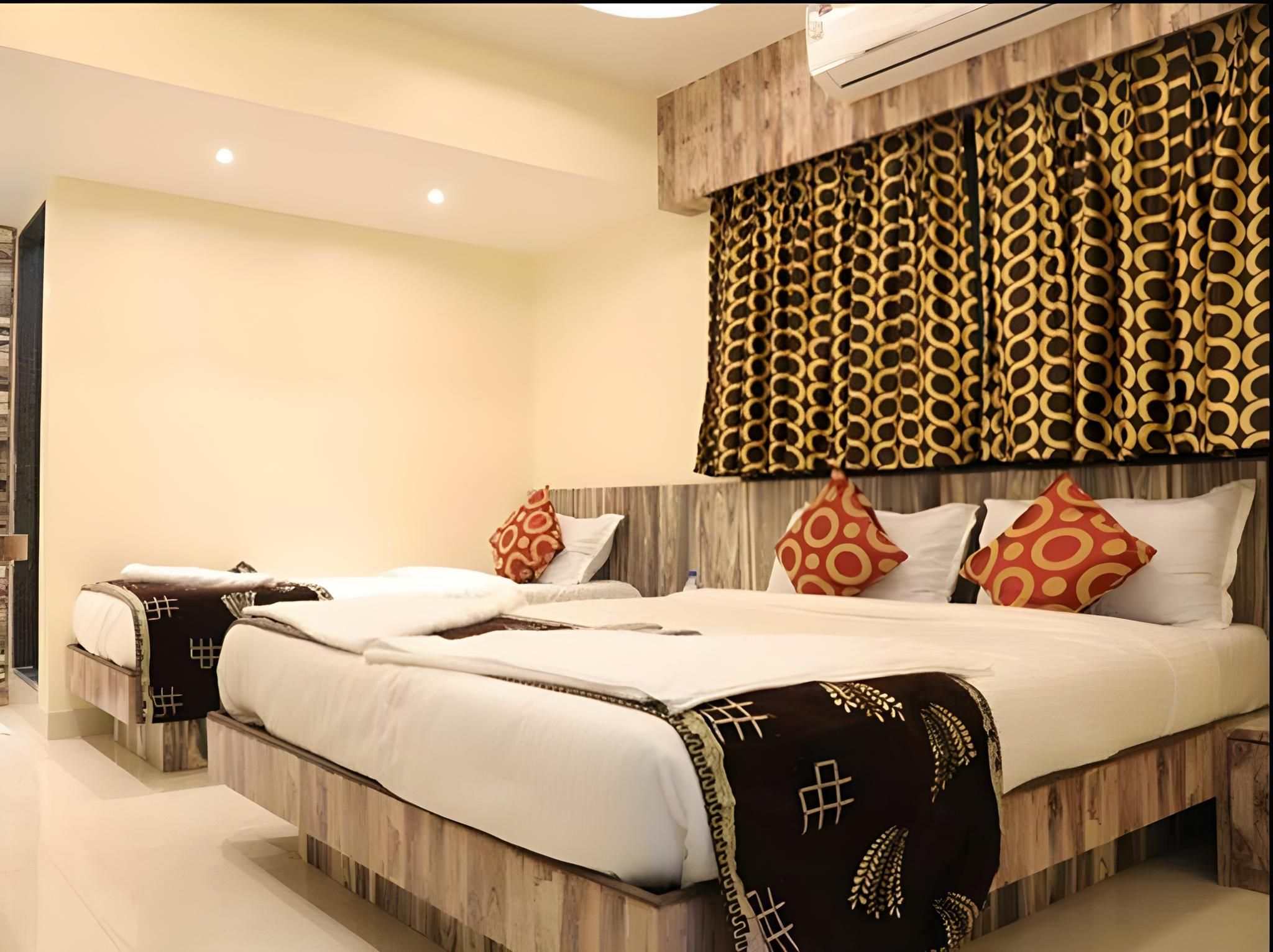 Suite Room