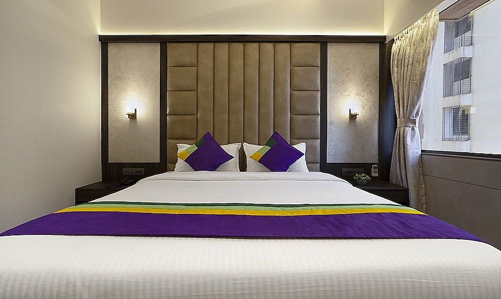 Treebo Premium Savera Inn Standard Double Room 3