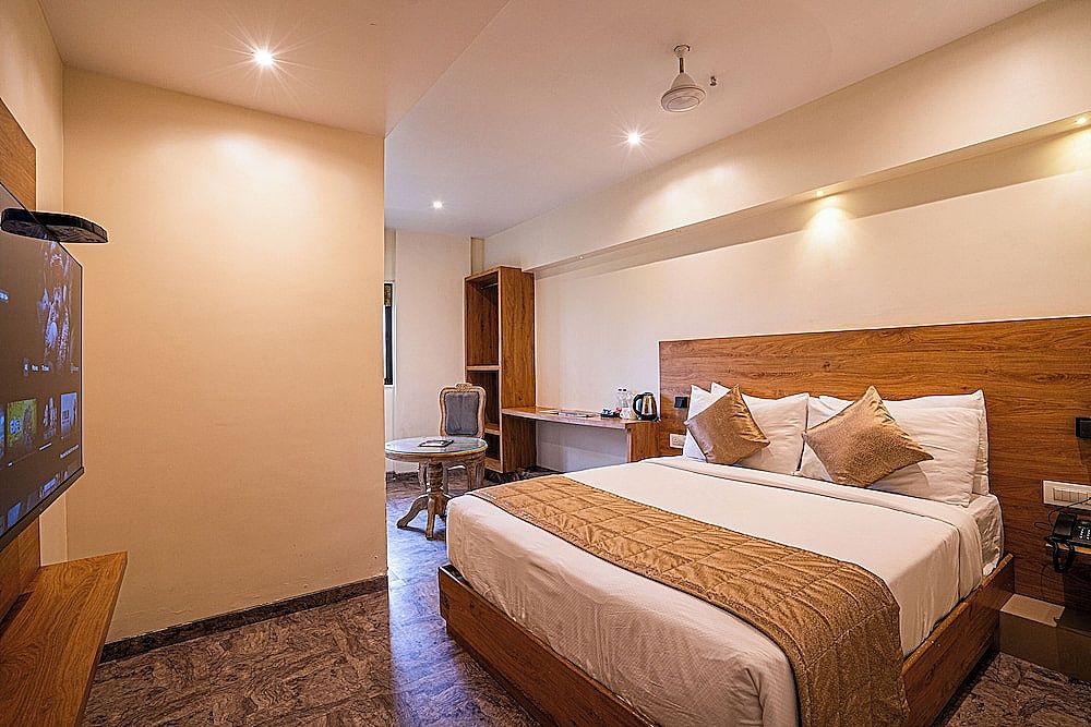 Standard Double Room, 1 Queen Bed