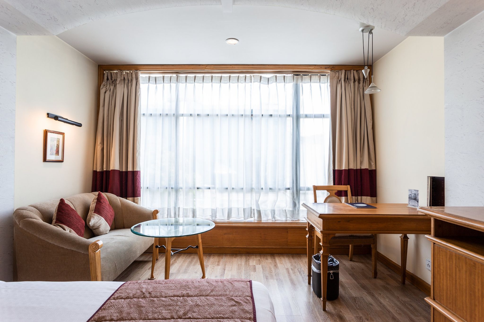 The Maya Hotel Jalandhar Deluxe Room with Two Single Beds 3