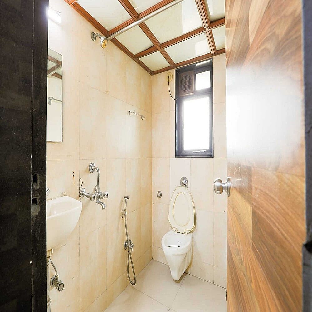 HOTEL J K REGENCY Standard 4