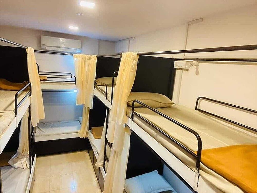 Golden Star Dormitory Shared Dormitory