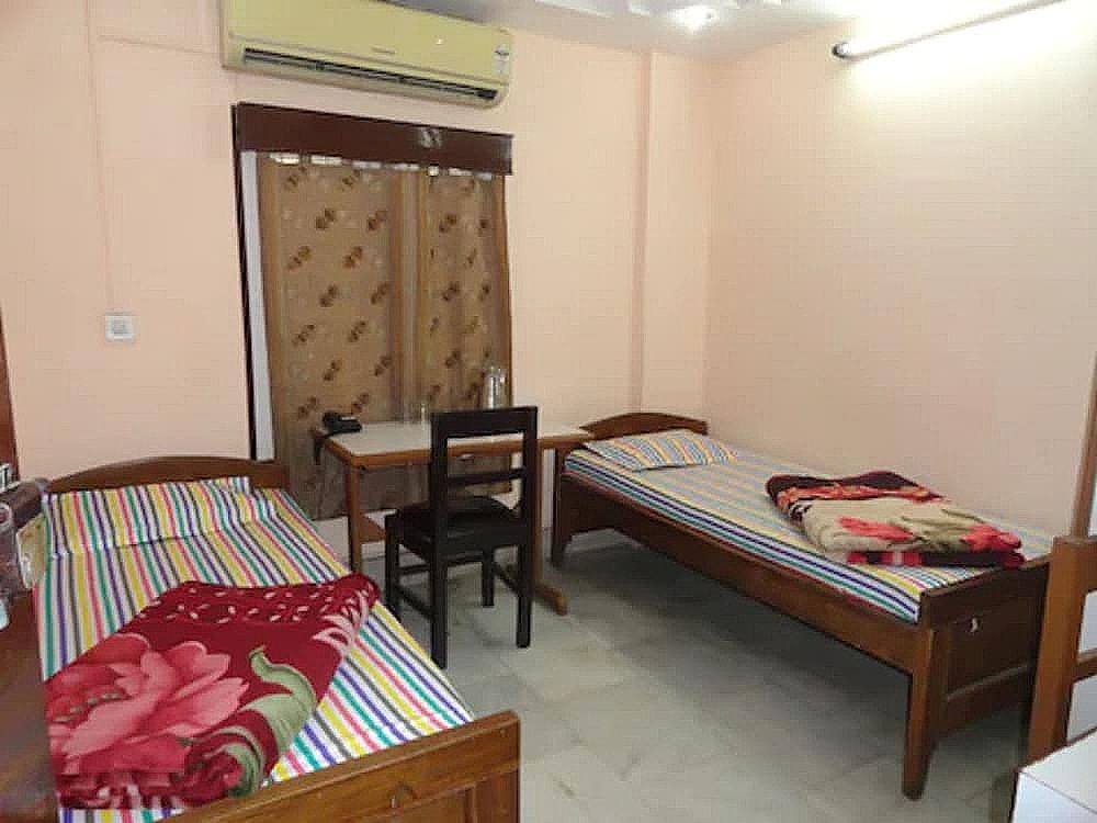 undefined Goroomgo Suhana Homestay Guwahati