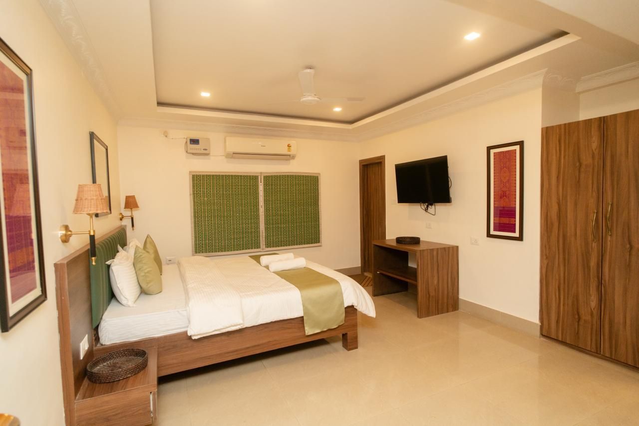 undefined Harmony House 8