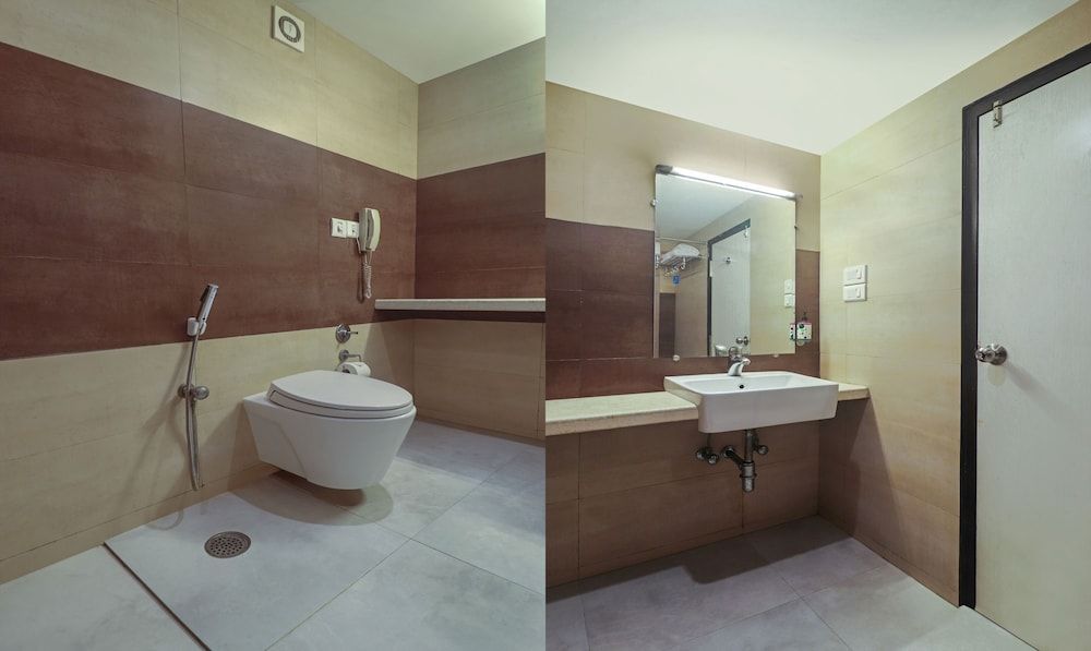 Treebo Tryst Metropolis Standard Double Room 12