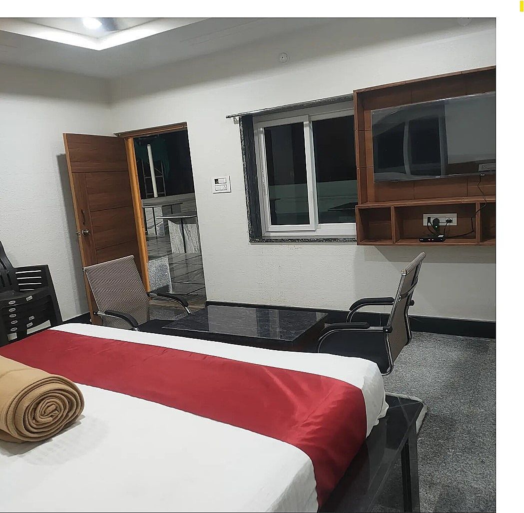 undefined Hotel New Maruthi Residency Inn 9