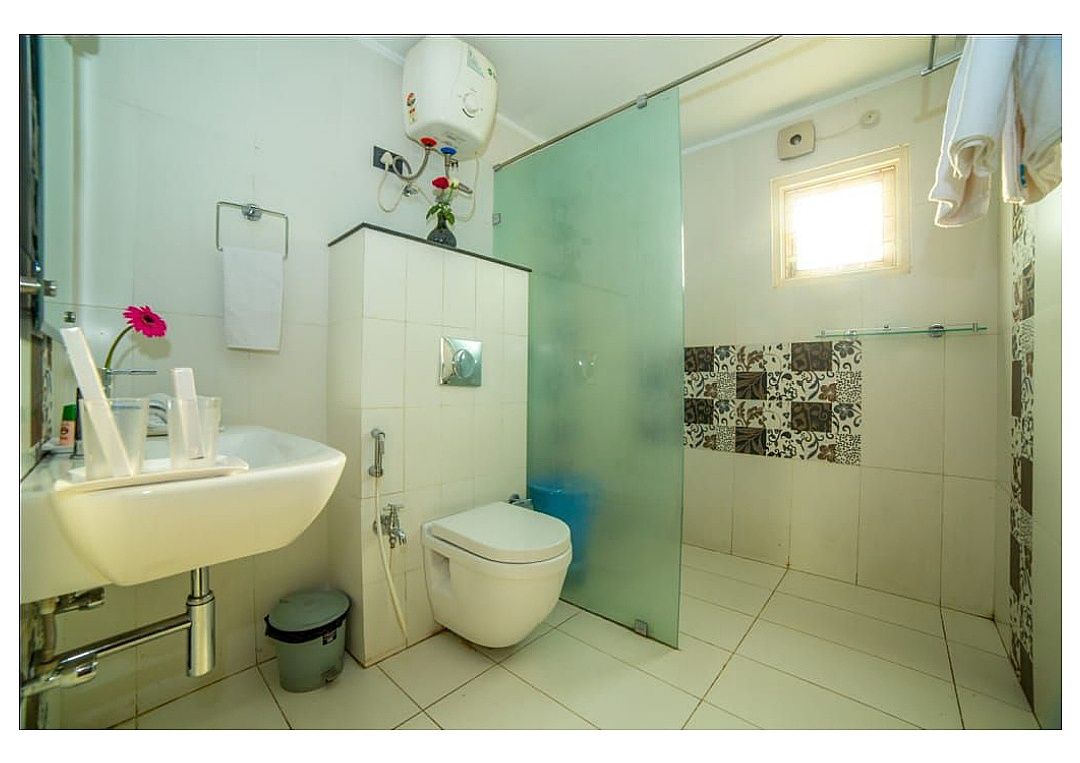 Hill View Jubilee Hills Deluxe Room 5