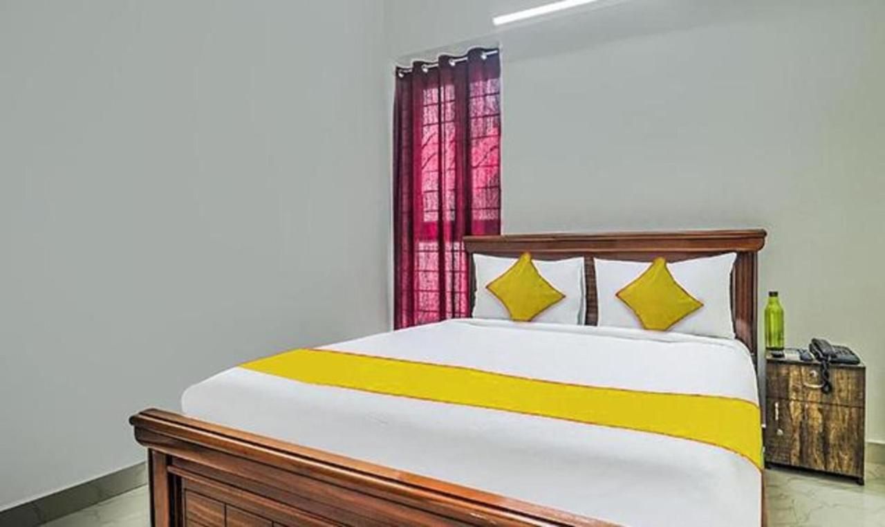 undefined FabExpress Town Home 8