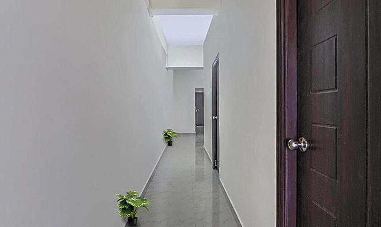 undefined FabExpress Town Home 3