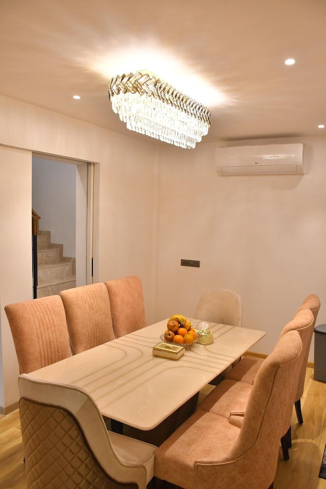 Luxury House in Hyderabad With Chef and Driver House 21