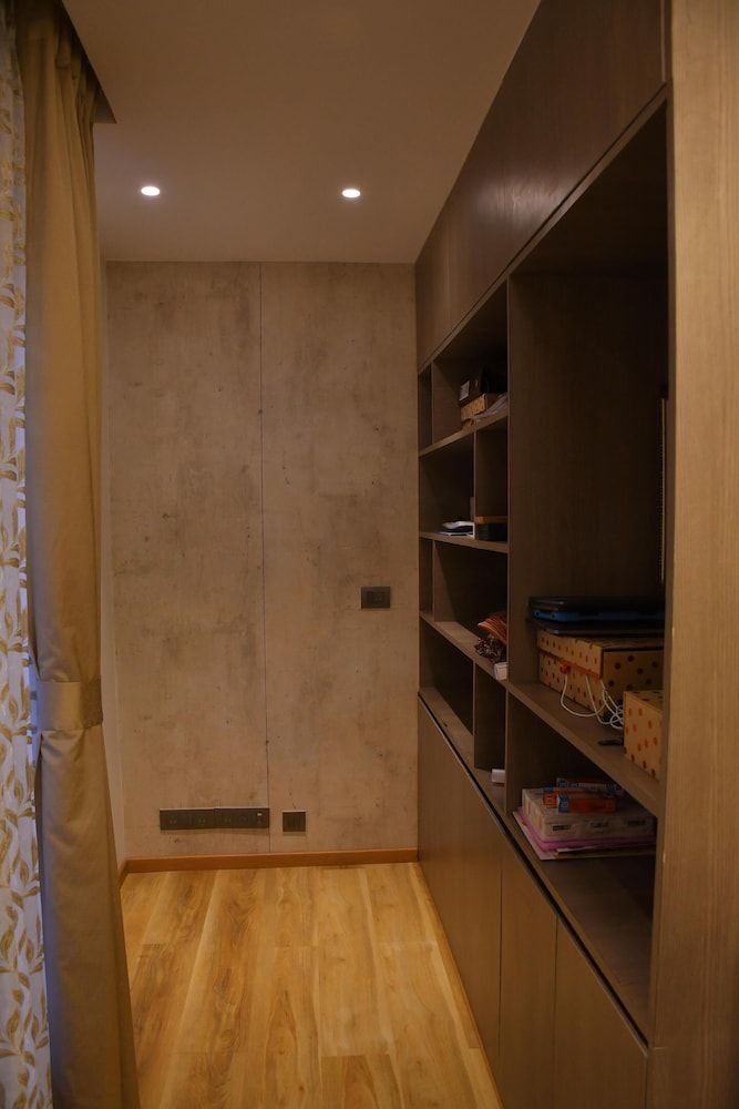 Luxury House in Hyderabad With Chef and Driver House 33