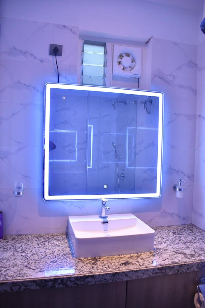 Luxury House in Hyderabad With Chef and Driver House 19