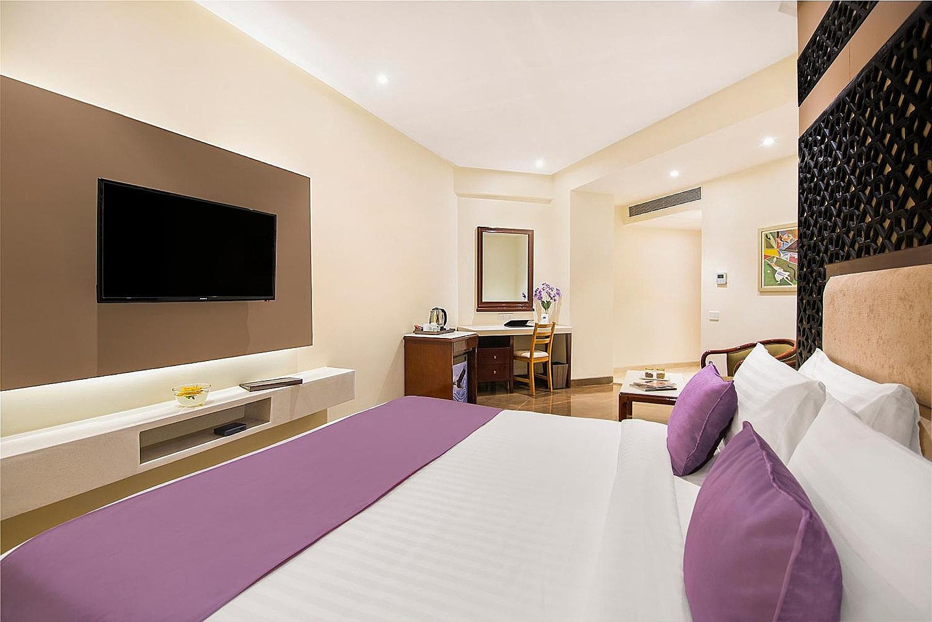undefined HRJ Sarovar Portico Indore 9
