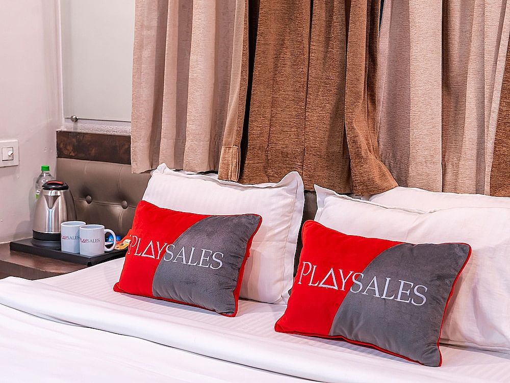 Hotel Signature Planet By Playsales Deluxe Room 2