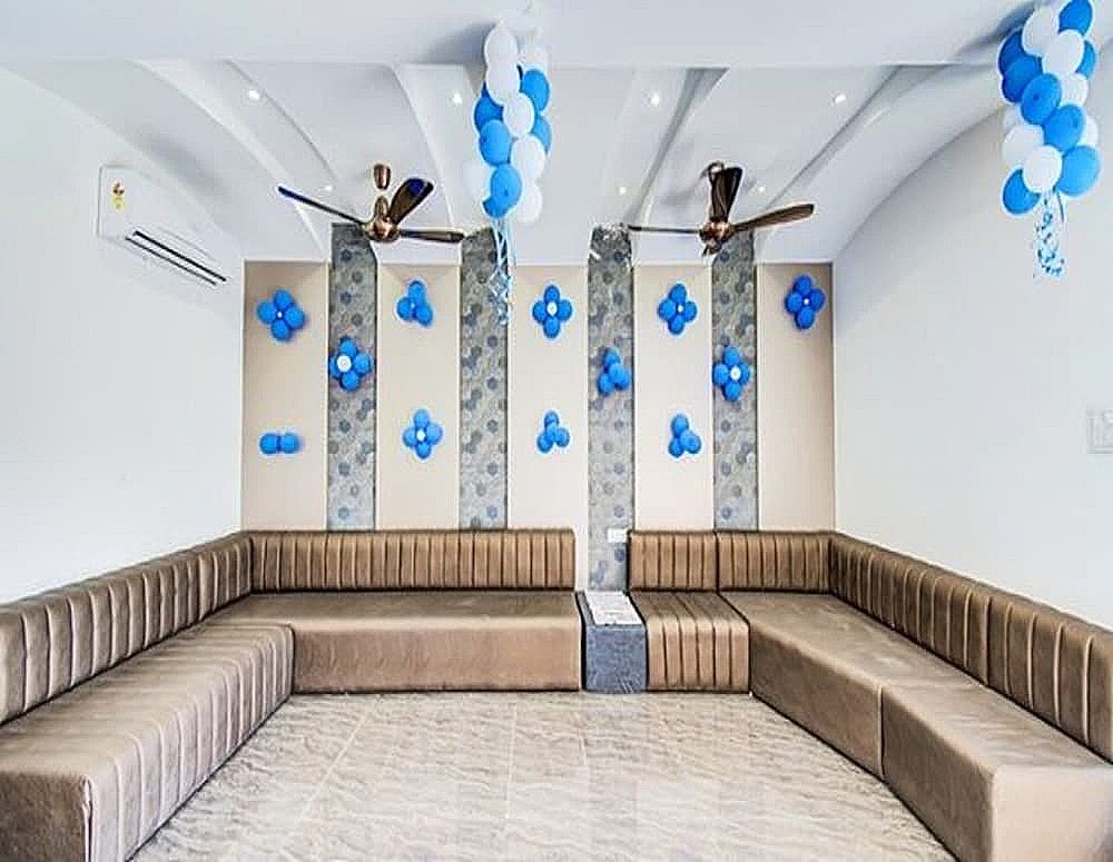 undefined Fabhotel Prime Om Epic 3