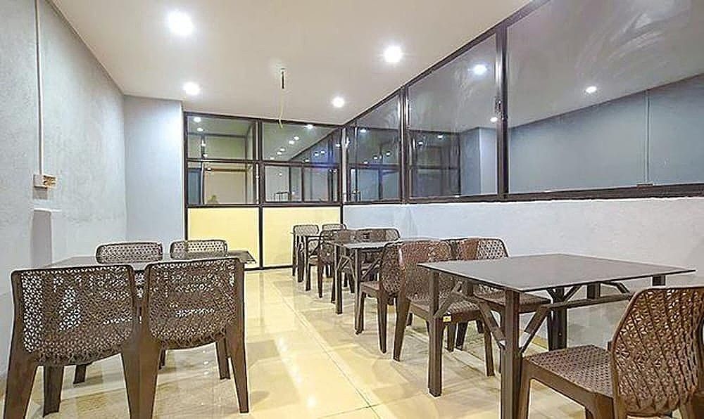 undefined Fabhotel Destiny 54 4