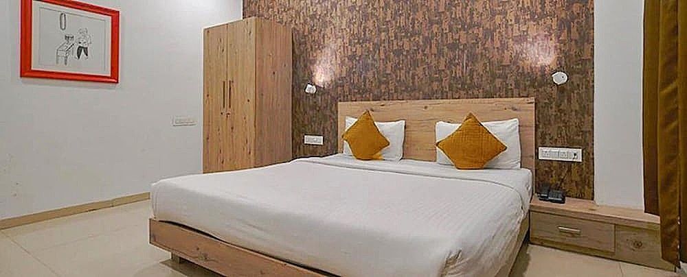 undefined Fabhotel Destiny 54 5