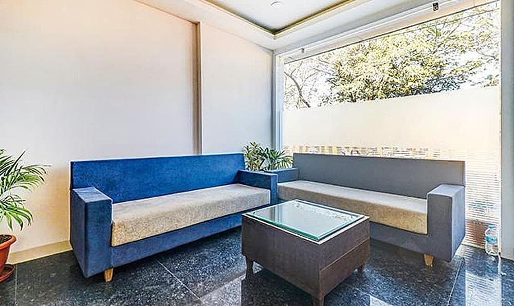 undefined Fabhotel Meera Palace 4