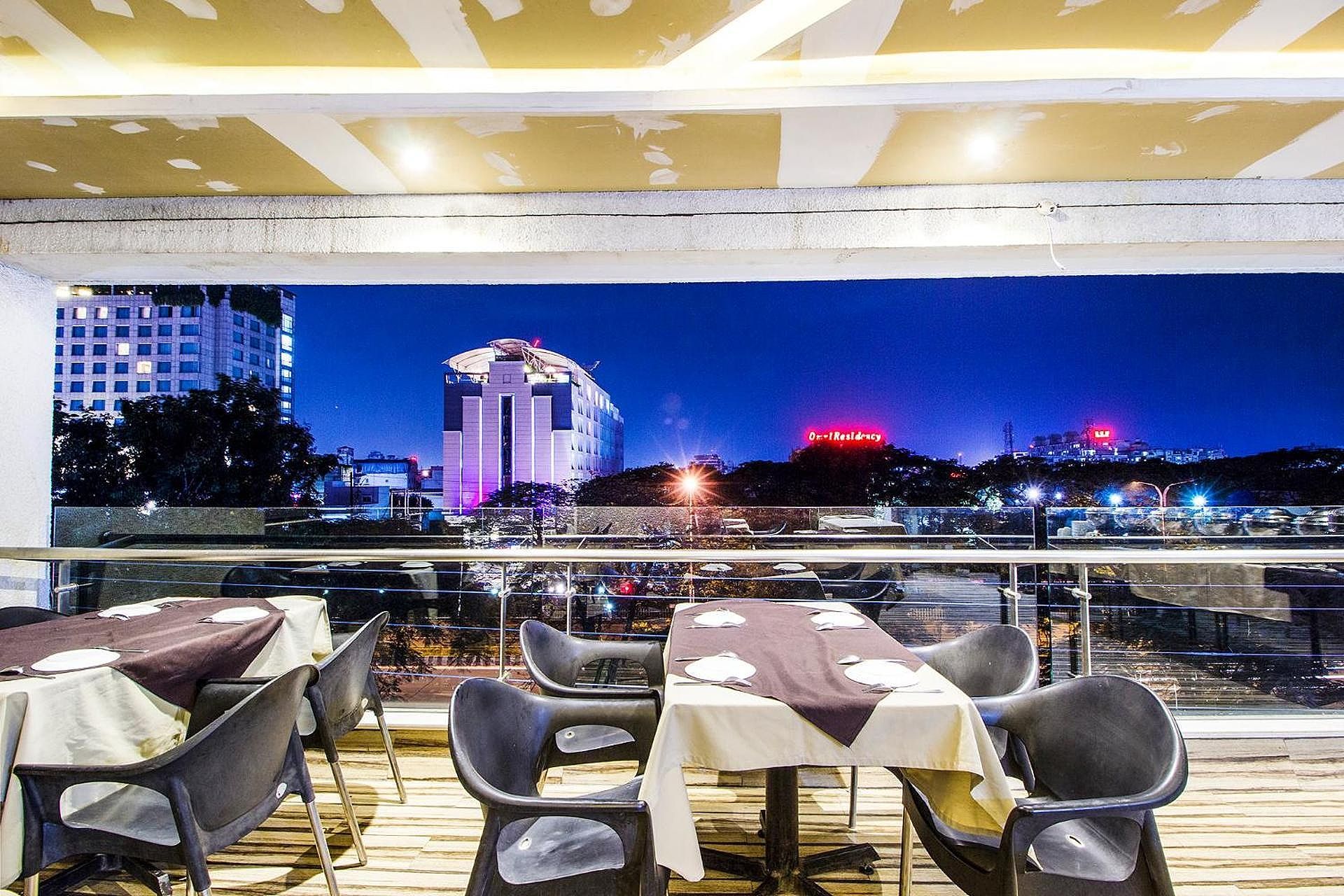 undefined Fabhotel Prime Avenue 7