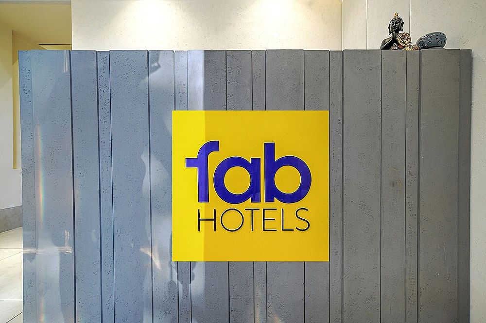undefined FabHotel Benchmark 2