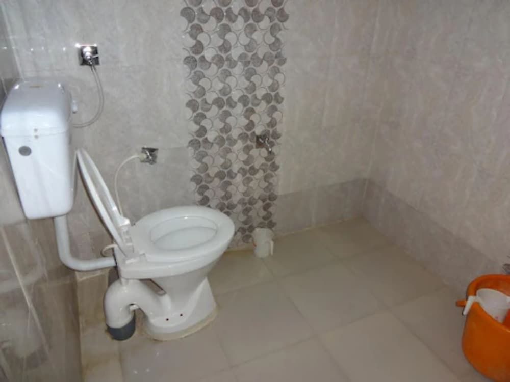 undefined Goroomgo Vasu Jabalpur 6