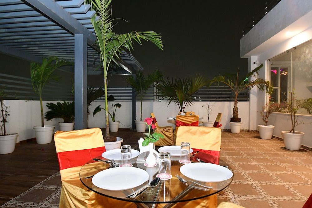 undefined Hotel Life Inn 10