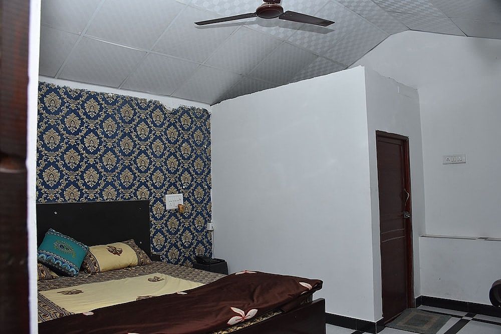 Ramas Resort Standard Double Room 2