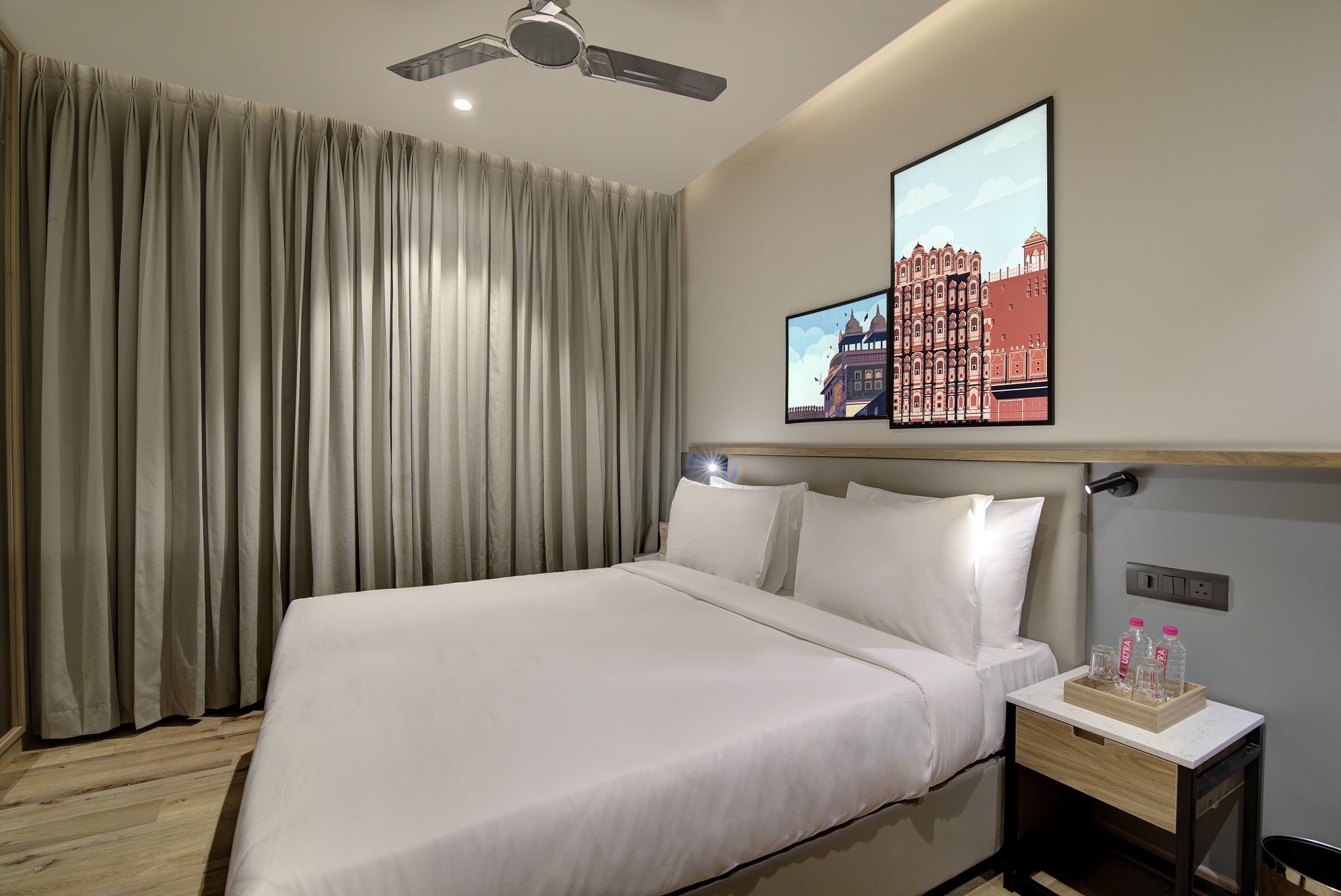 7 Apple Hotel Tonk Road, Jaipur Deluxe Queen Room 6