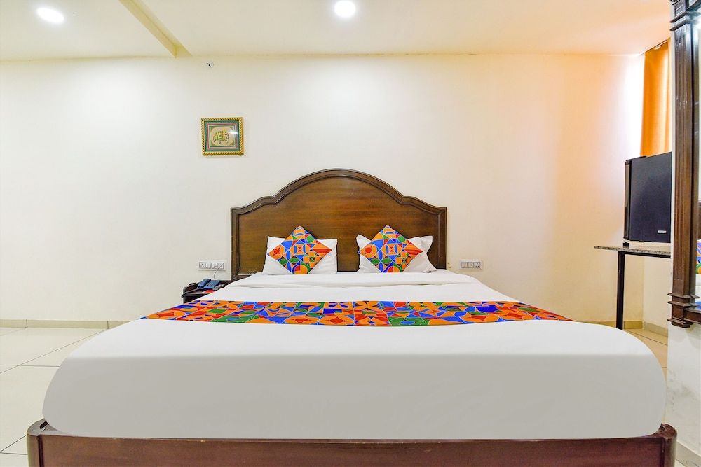FabHotel Monark