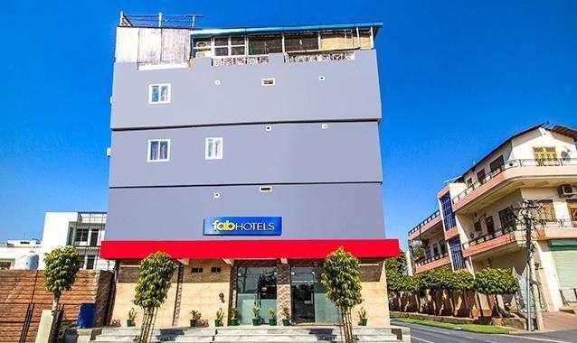 undefined FabHotel Airport Residency 3