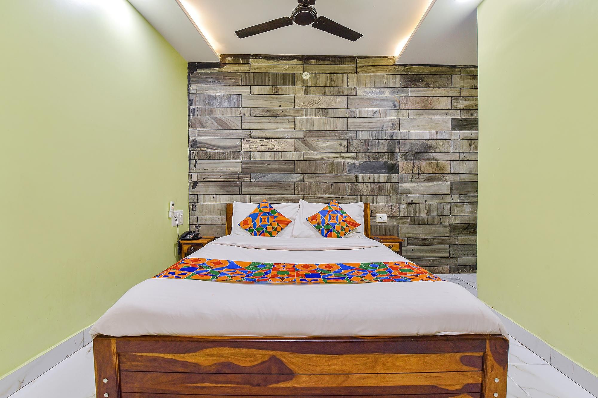 undefined FabExpress Rani Bagh 8