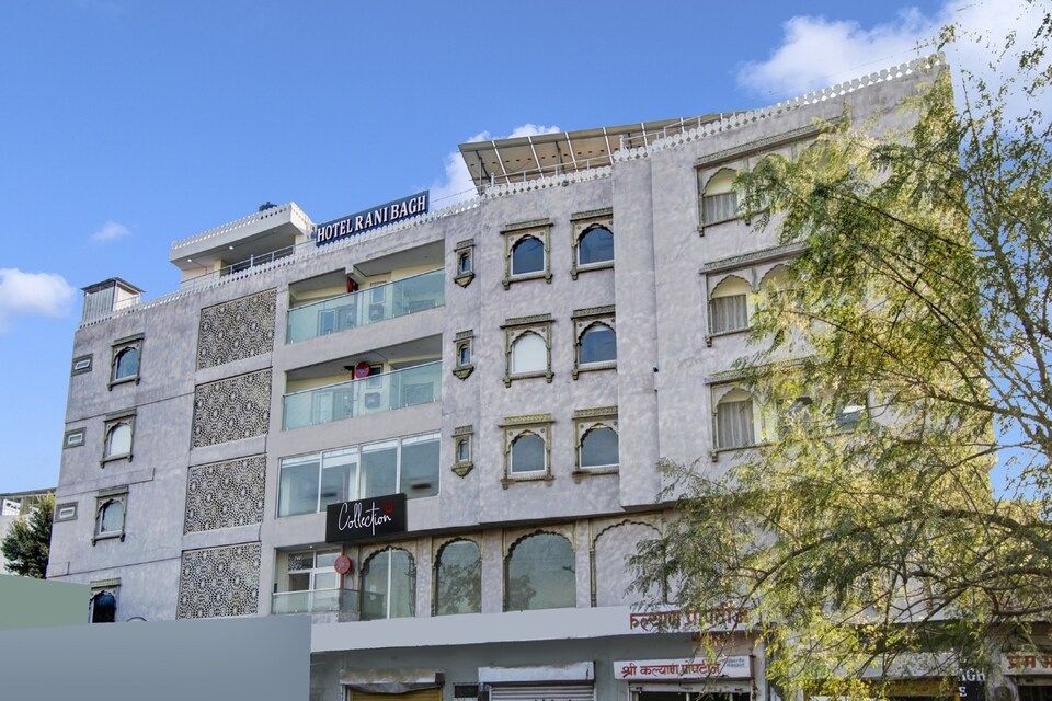 undefined FabExpress Rani Bagh