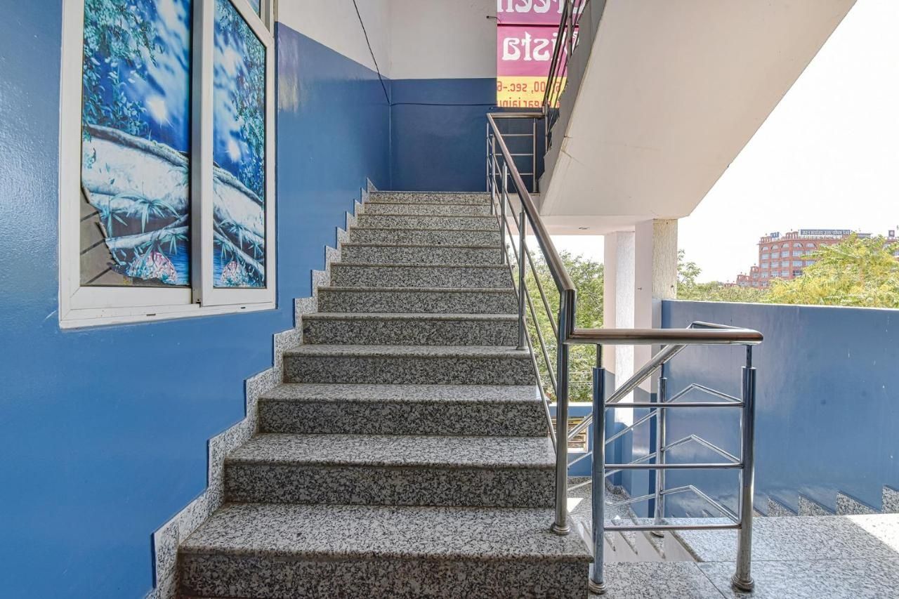 undefined  FabHotel Green Vista Malviya Nagar 3