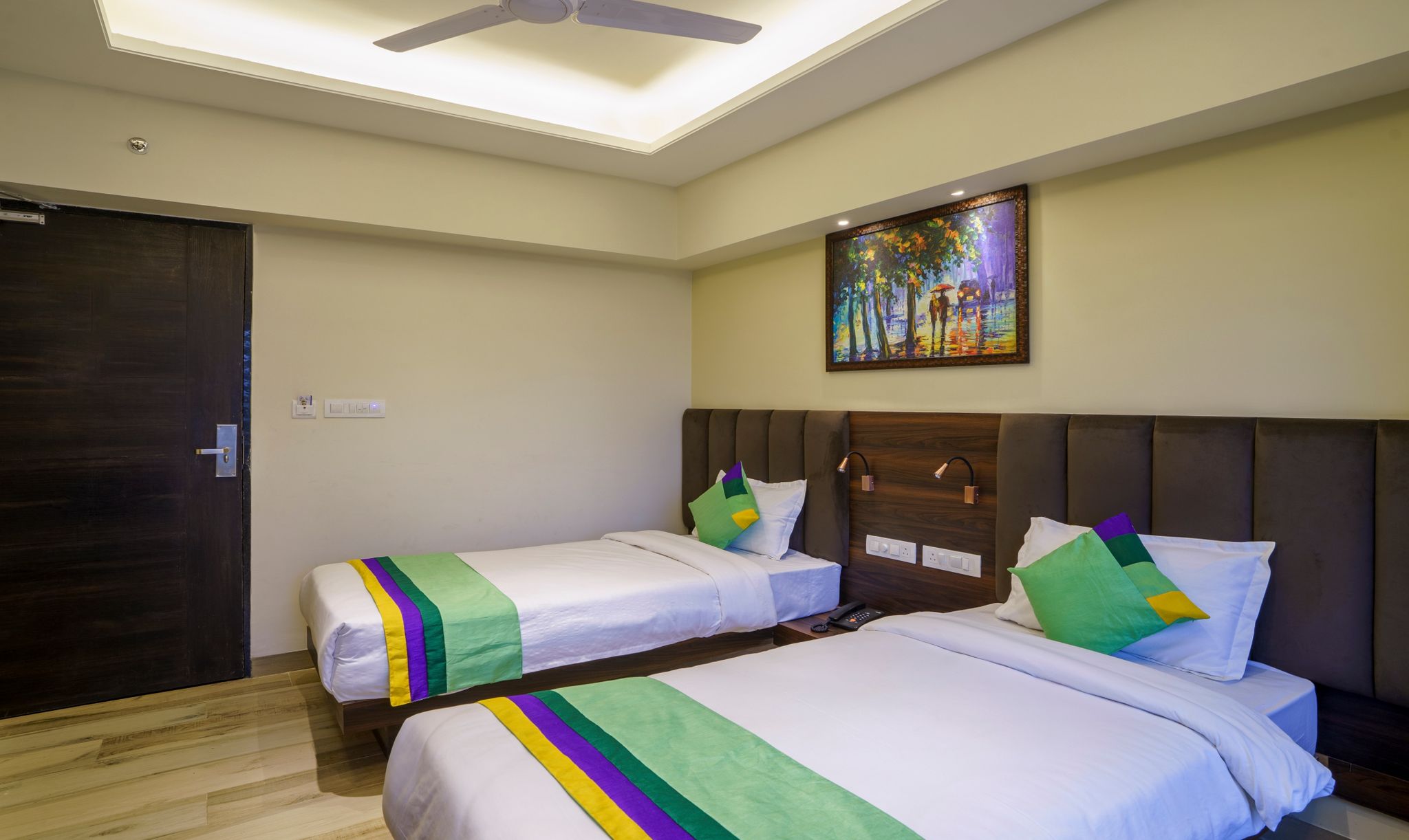 Treebo Pink City Grand Standard Double Room 13