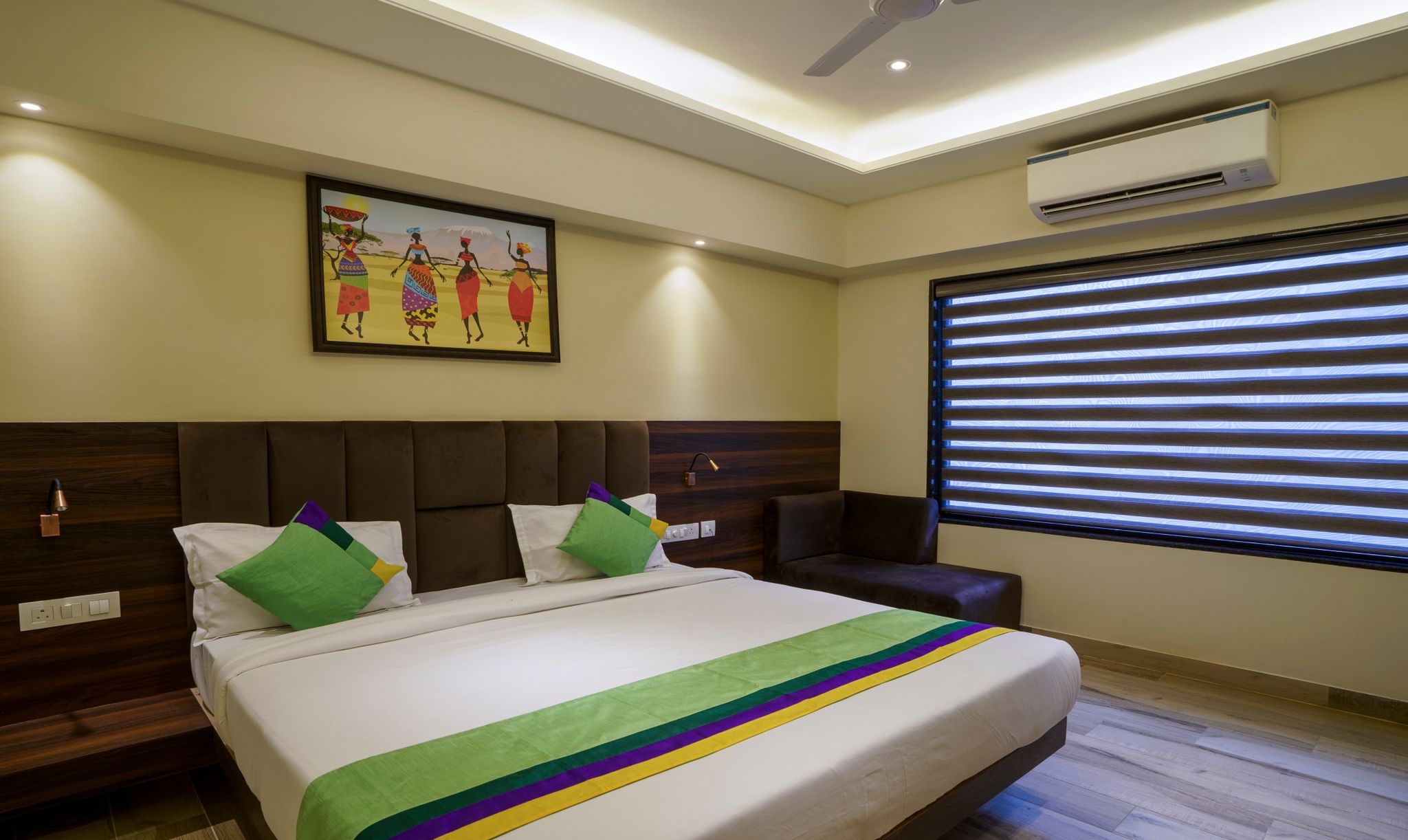 Treebo Pink City Grand Standard Double Room 15