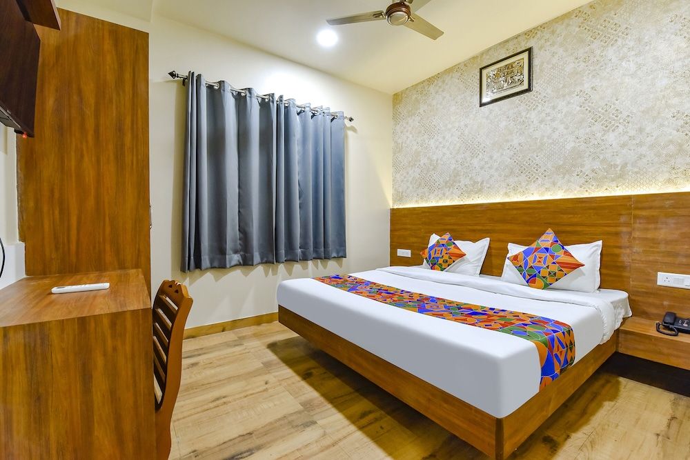 undefined Hotel KPL Prime 10