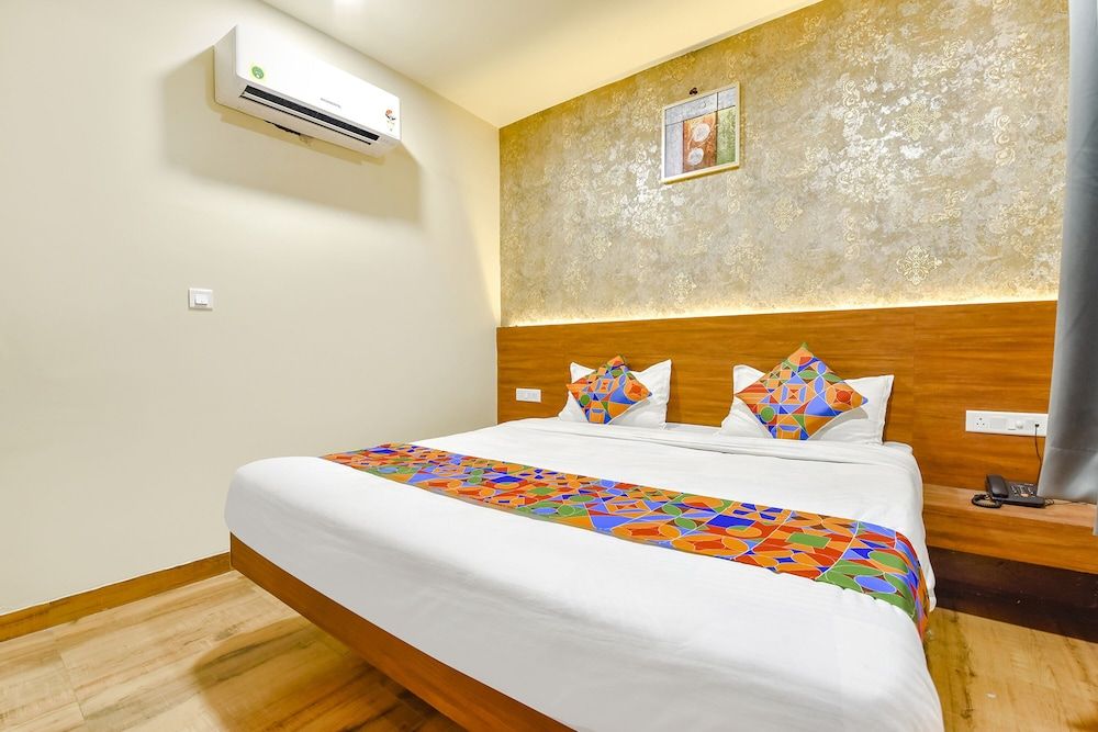 undefined Hotel KPL Prime 9