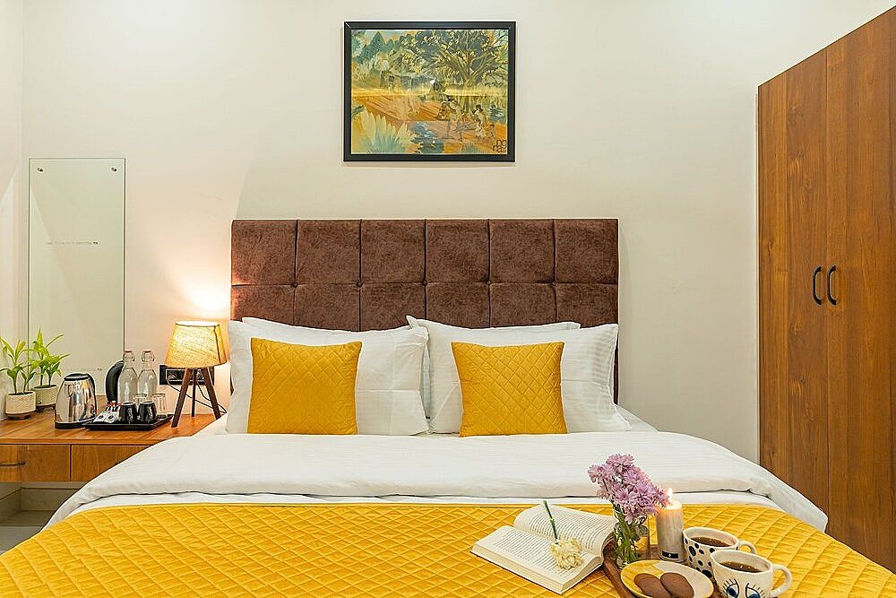 ArtBuzz Jaipur Deluxe Double Room 16