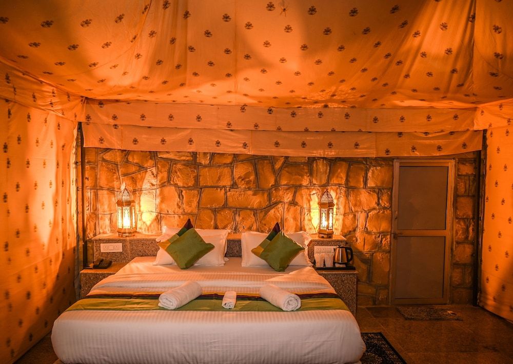 The Carvaan Resort Deluxe Room 2