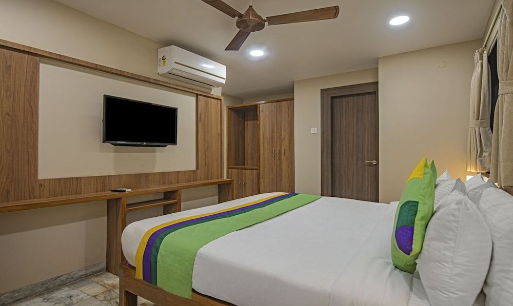 Treebo Gyani's Standard Double Room 3