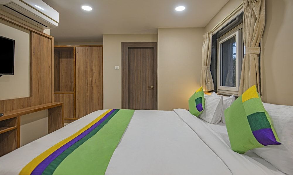 Treebo Gyani's Standard Double Room 2