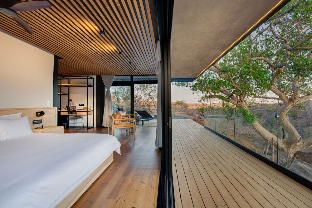 57 Waterberg Lodge Honeymoon Suite, Private Pool