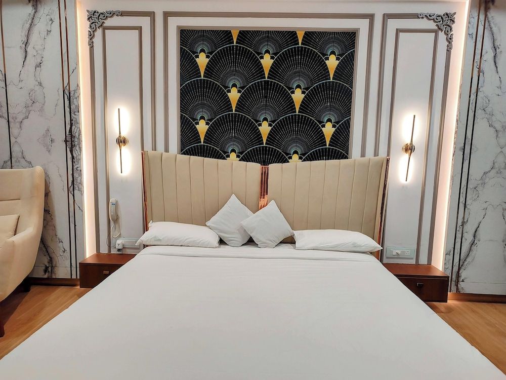 Lake View Hotel and Resort Presidential Room, Balcony, Lake View