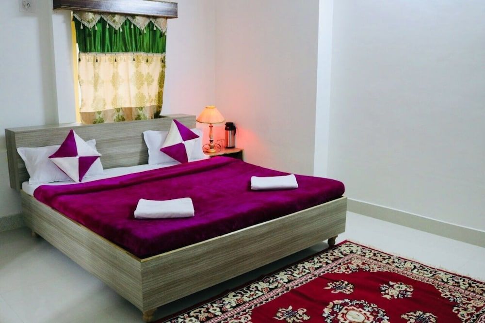 undefined Hotel Santosh 6