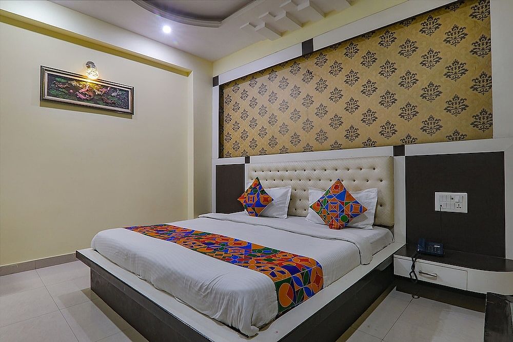Fabhotel Govinda Royal Executive Room 2