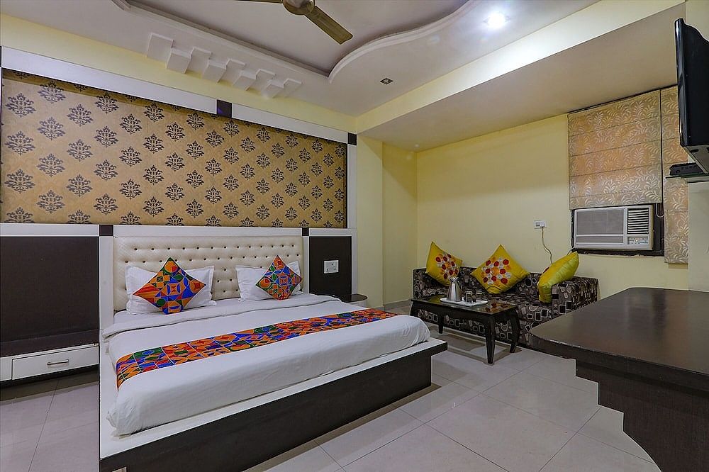 Fabhotel Govinda Royal Executive Room 3
