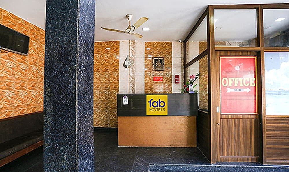 undefined Fabhotel Maharoopa 10