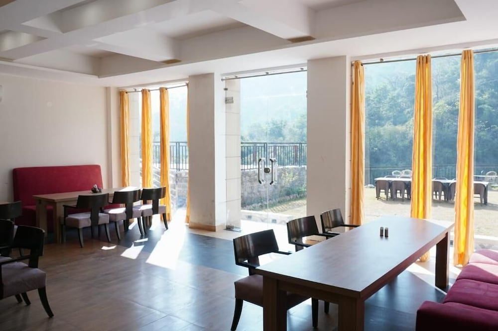 undefined Royal Suites by Park Tree Chakki Mor 3